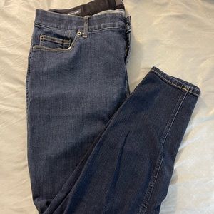 Torrid Bombshell Skinny Jeans size 22